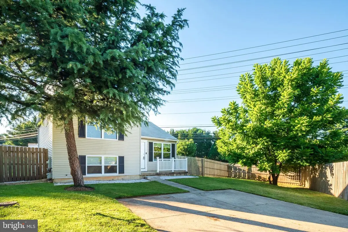1003 Berkley Dr, Sykesville, MD 21784 - #1