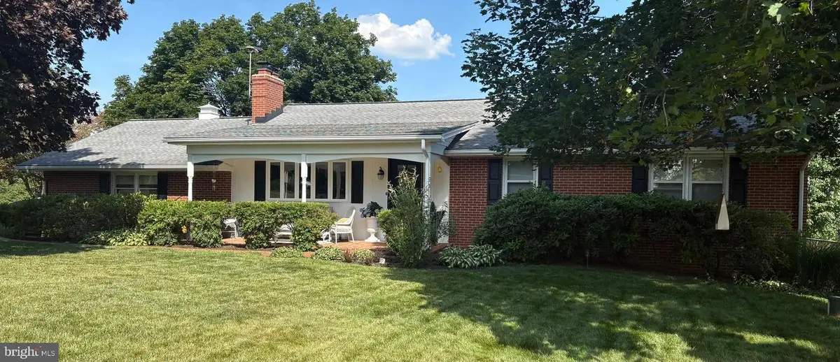 7501 Gaither Rd, Sykesville, MD 21784 - #1