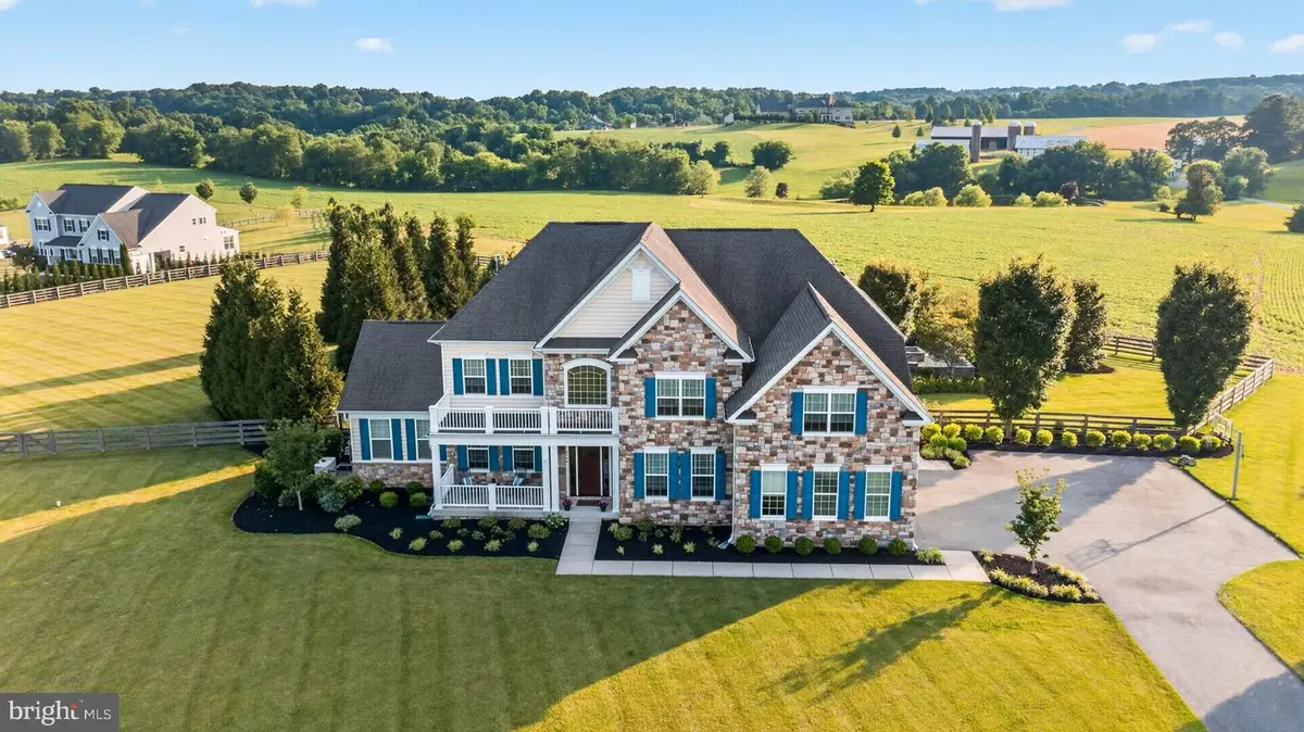 6704 Senecca Ln, Sykesville, MD 21784 - #1