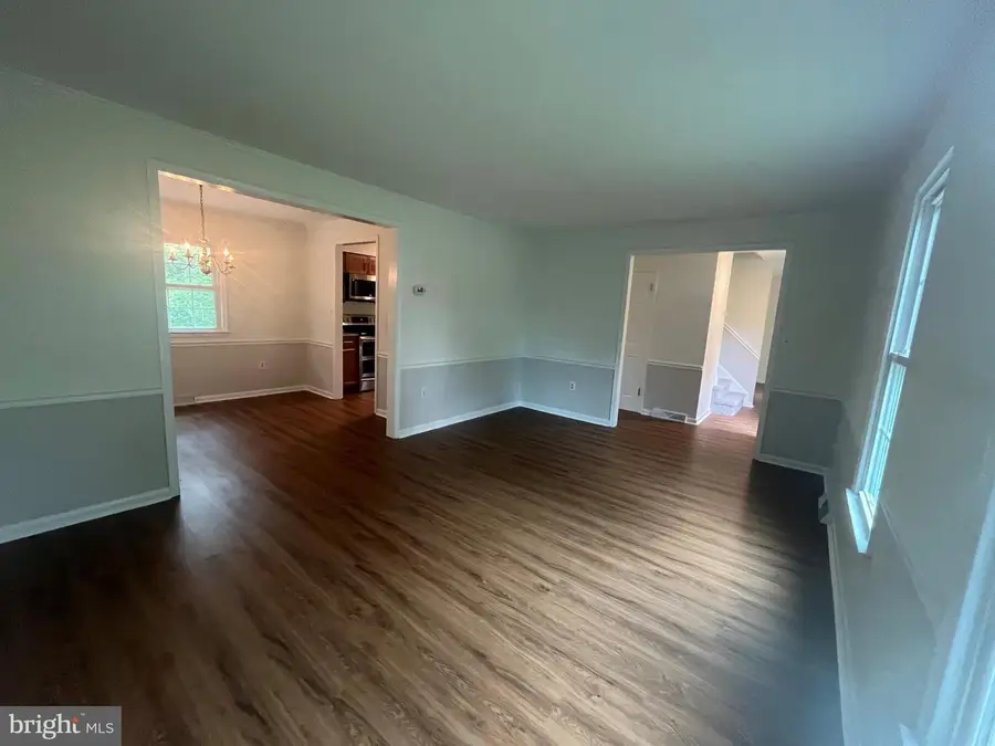 517 Tanglewood Dr, Sykesville, MD 21784 - #3