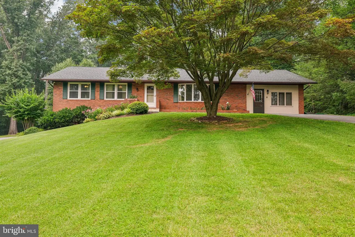 3625 Hooper Rd, New Windsor, MD 21776 - #1