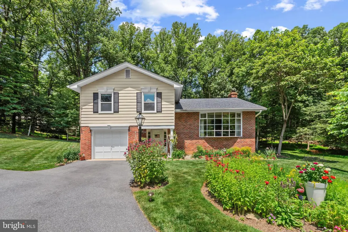 1248 Pouder Rd, Sykesville, MD 21784 - #1