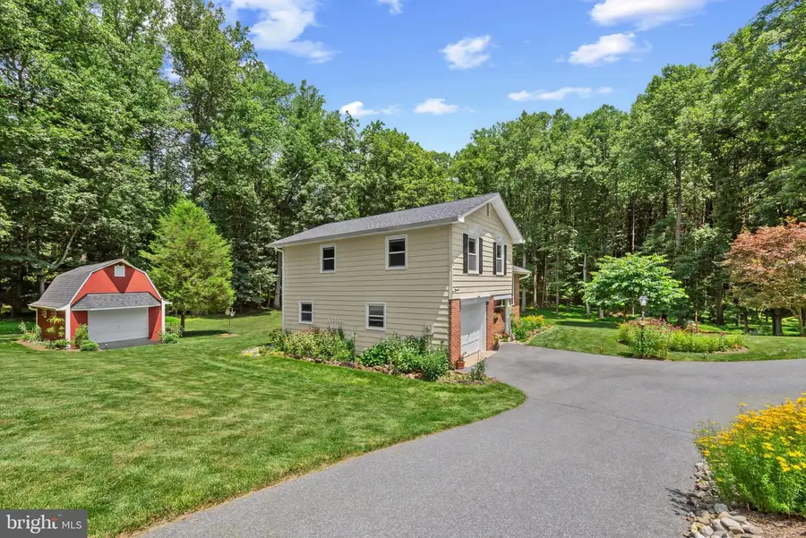 1248 Pouder Rd, Sykesville, MD 21784 - #3