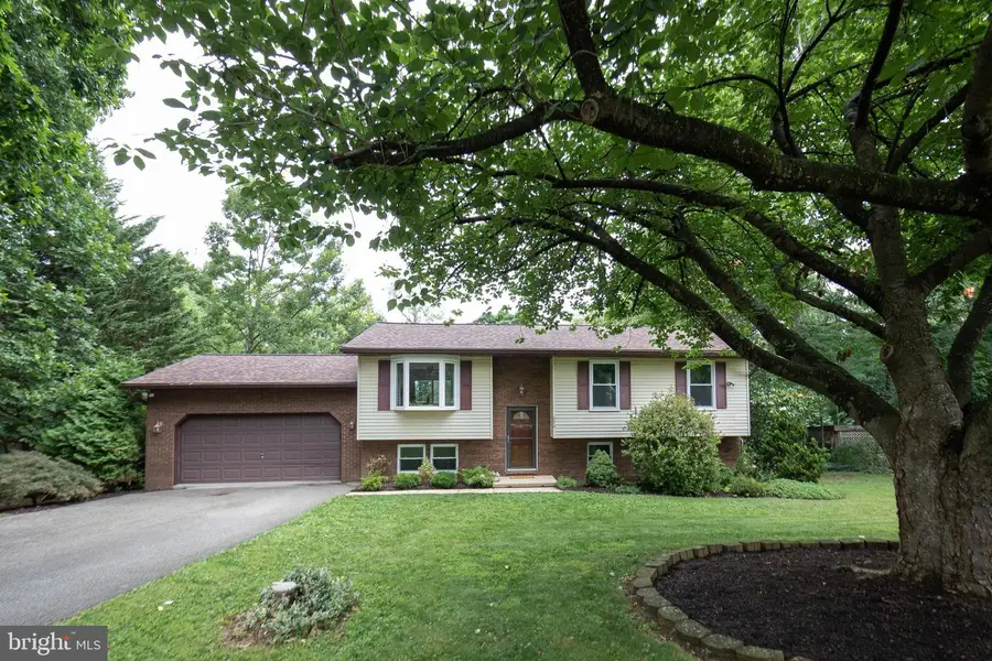 626 Barnes Ave, Westminster, MD 21157 - #2