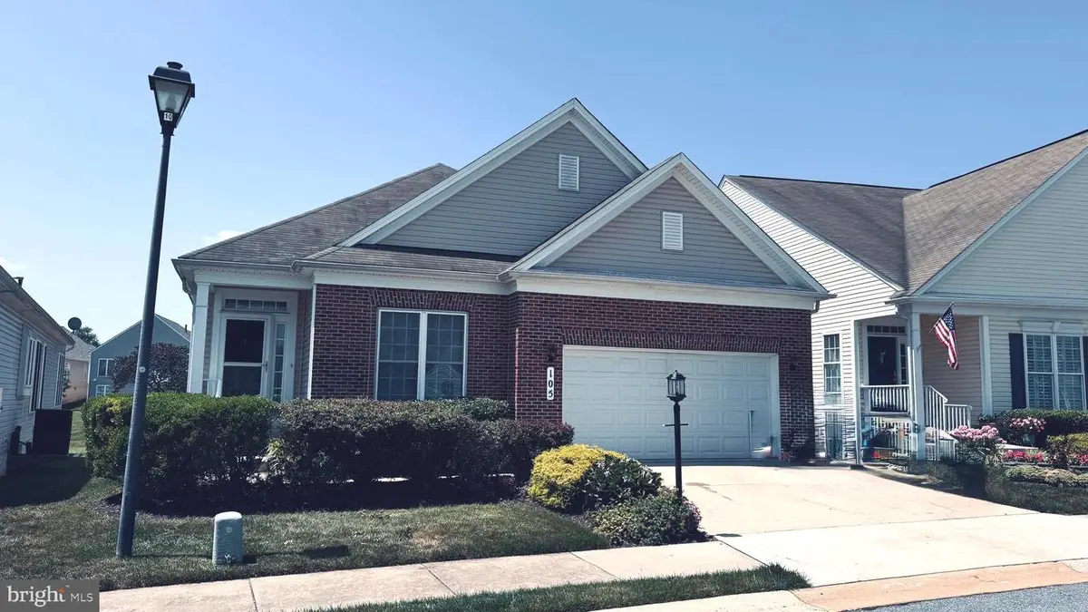 105 Butterfly Dr #104, Taneytown, MD 21787 - #1