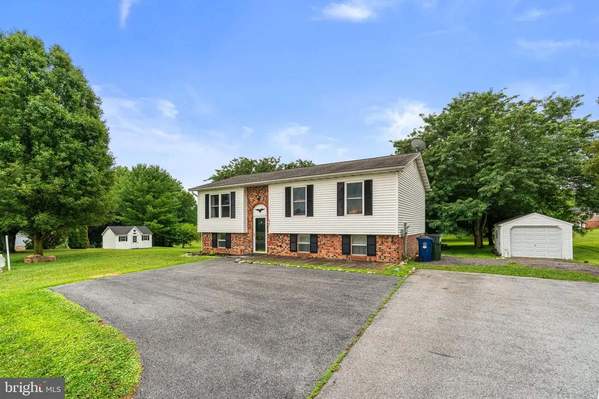 941 Fannie Dorsey Rd, Sykesville, MD 21784 - #1