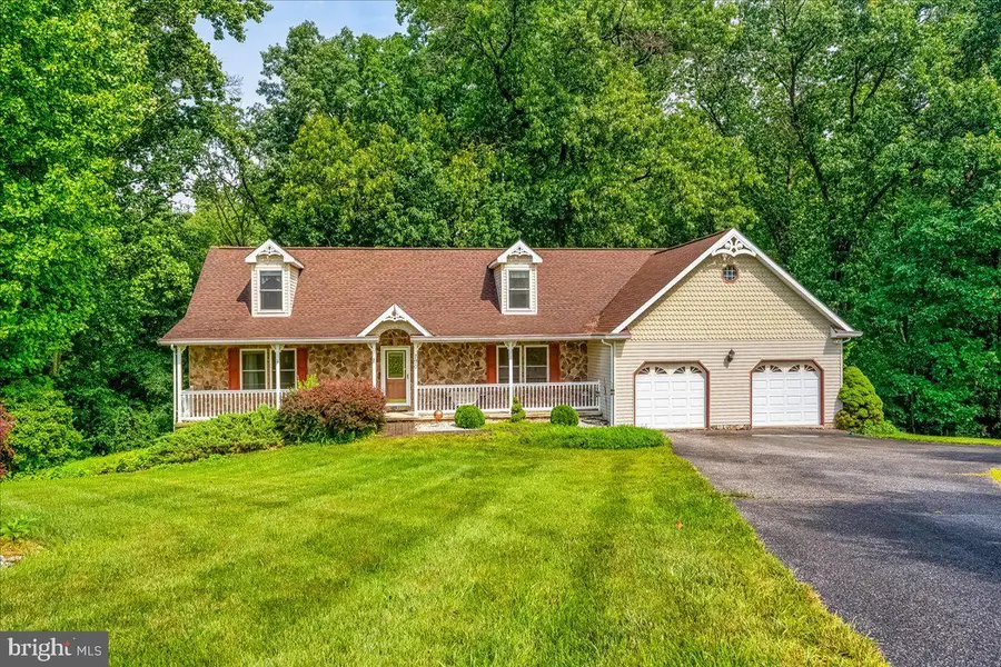 790 Redskin Dr, Westminster, MD 21157 - #2