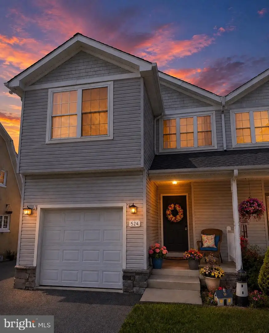 524 Locust Ave, Westminster, MD 21157 - #2