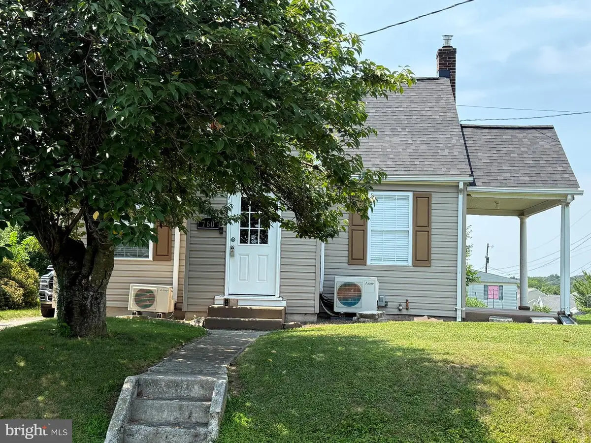 760 N Houcksville Rd, Hampstead, MD 21074 - #1