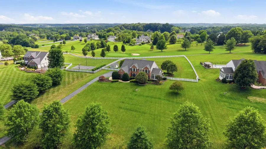 3082 Ballesteras Ct, Mount Airy, MD 21771 - #2