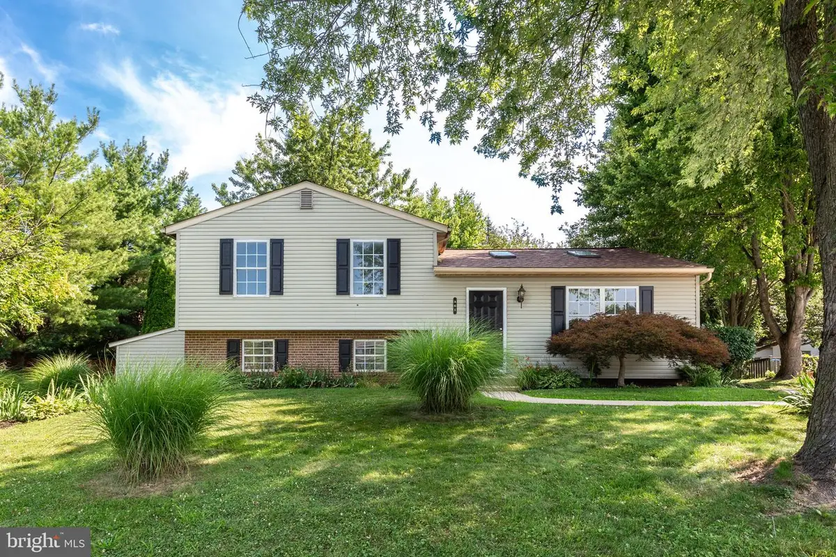 361 Buck Cash Dr, Westminster, MD 21158 - #1