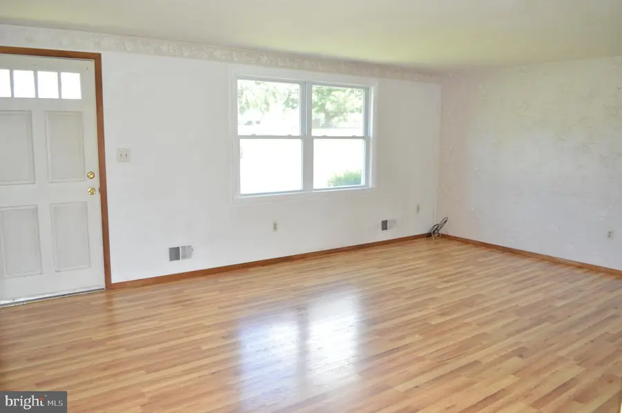 1719 Bollinger Rd, Westminster, MD 21157 - #2