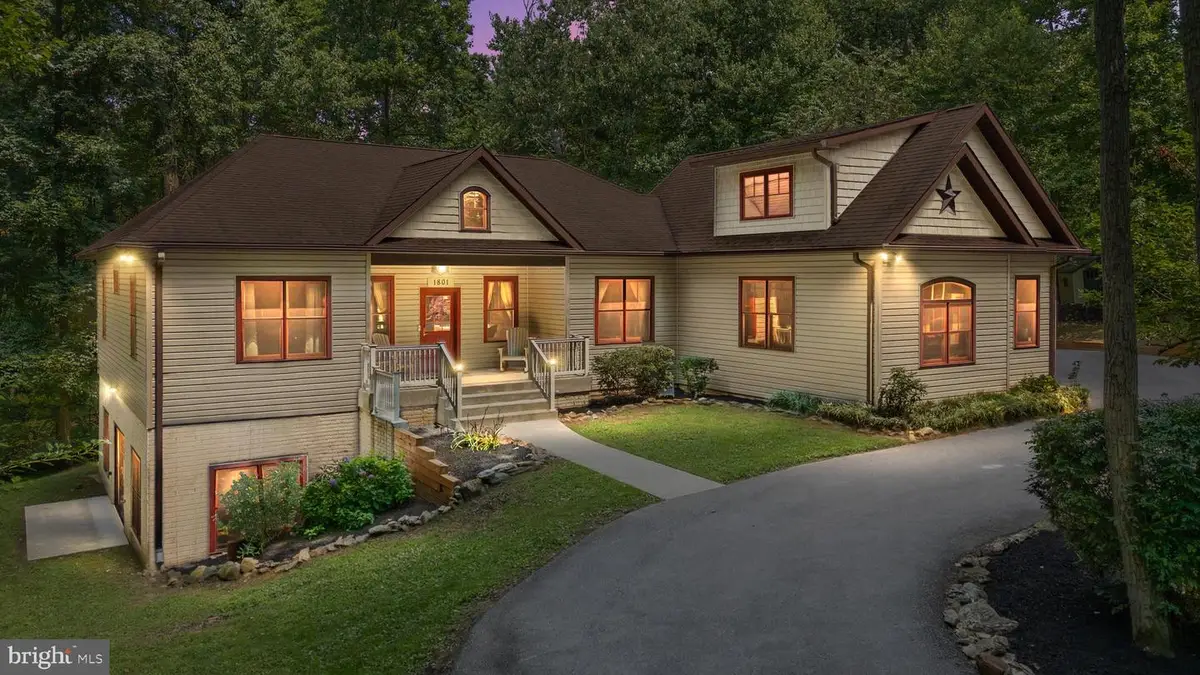 1801 Nicodemus Rd, New Windsor, MD 21776 - #1
