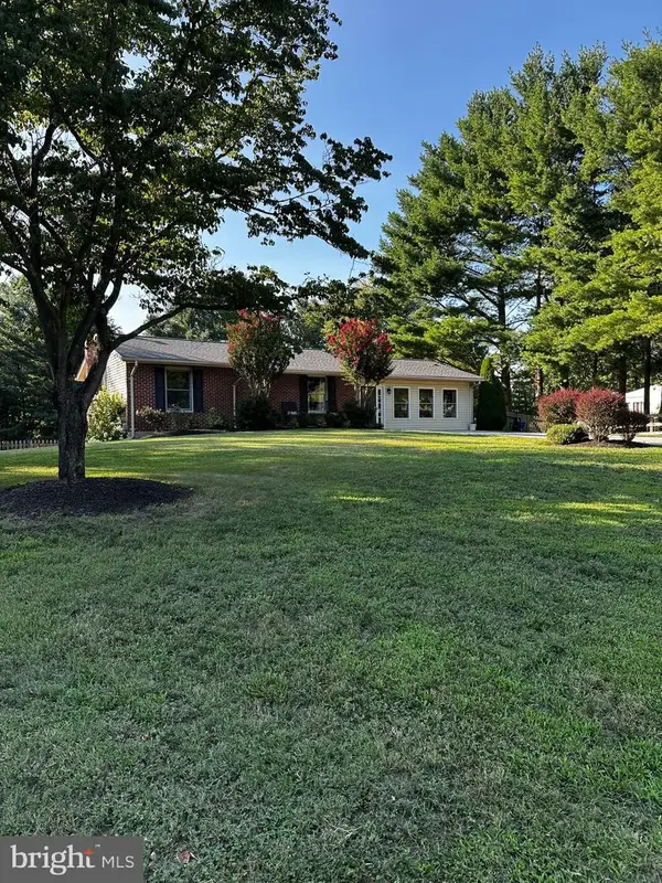 4616 Warpath Dr, HAMPSTEAD, MD 21074