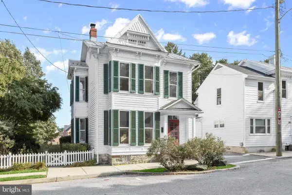 17 Park Ave, WESTMINSTER, MD 21157