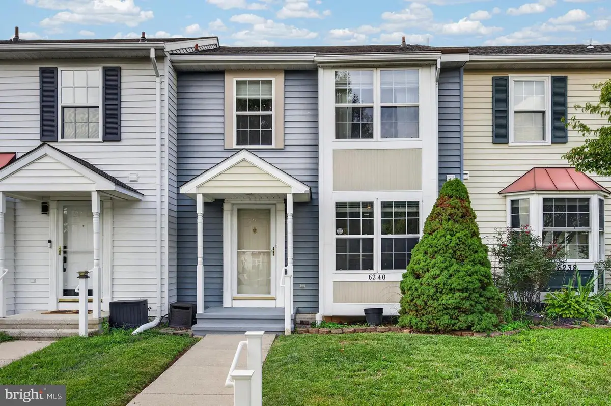 6240 Meadowcroft Rd, Eldersburg, MD 21784 - #1