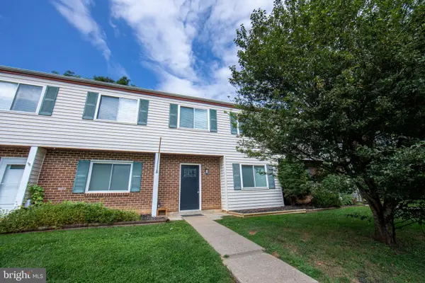 4301 White Oak Ct #4301, HAMPSTEAD, MD 21074