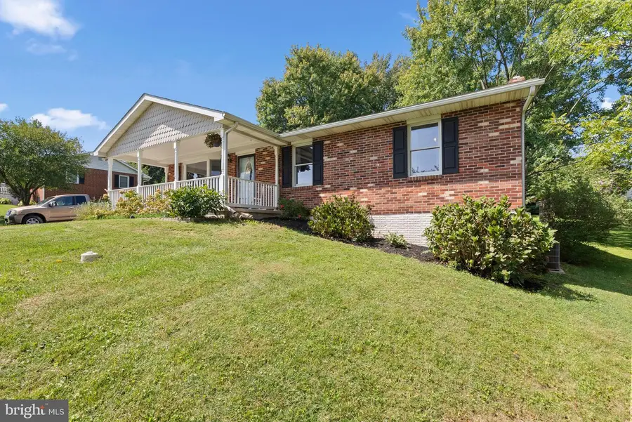 5222 Freter Rd, Sykesville, MD 21784 - #2