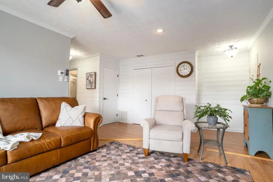 1002 Scarlet Oak Ct #3a, Hampstead, MD 21074 - #2
