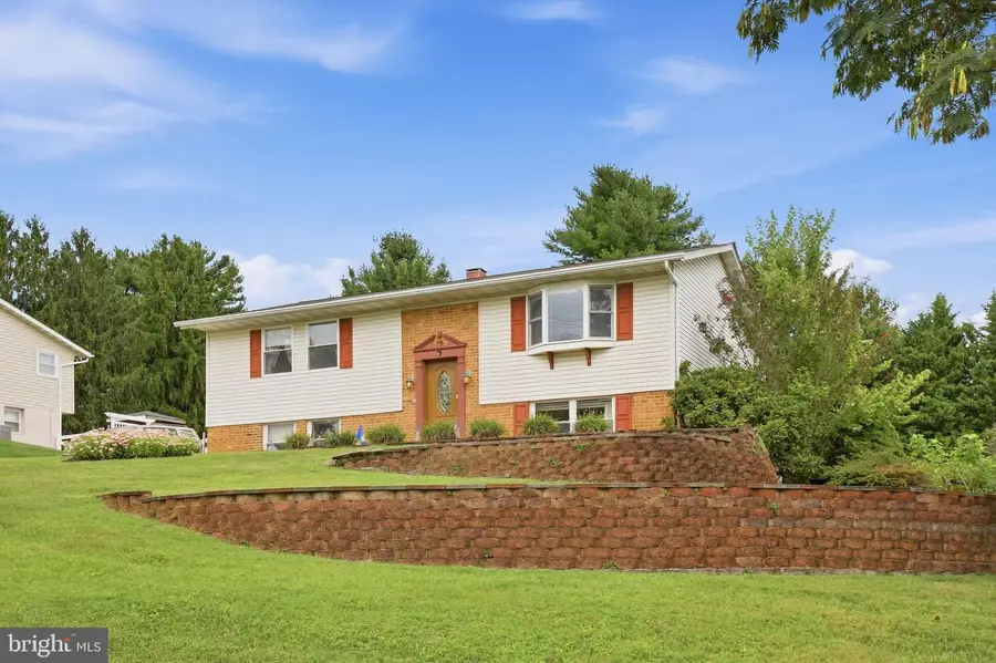 4427 Bartholow Rd, Sykesville, MD 21784 - #2