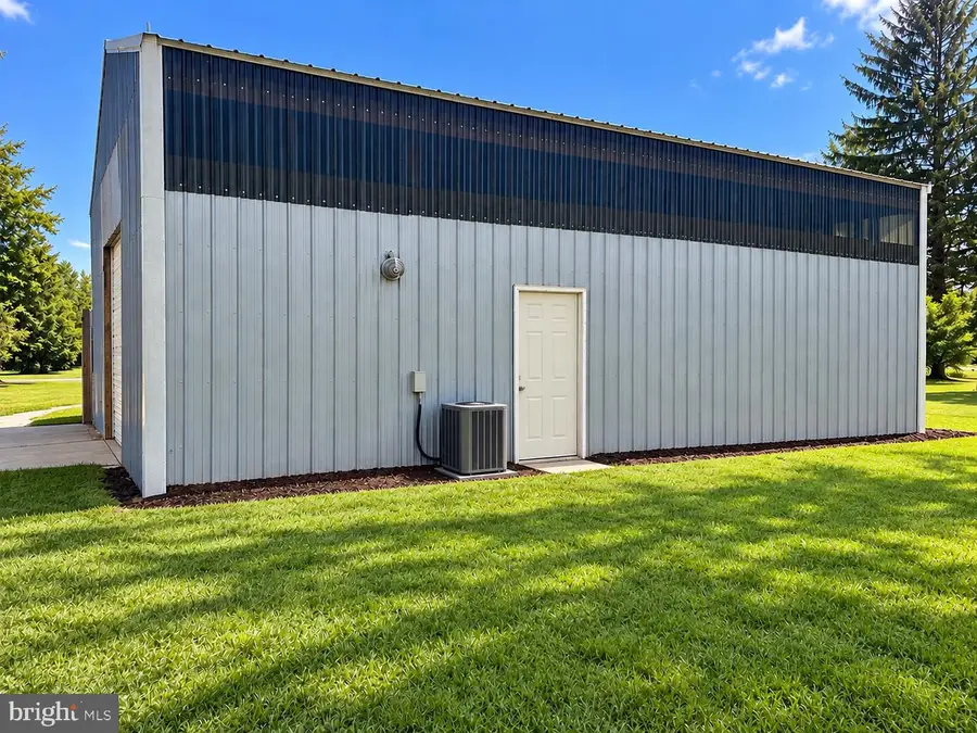 3746 Ridge Rd, Westminster, MD 21157 - #2