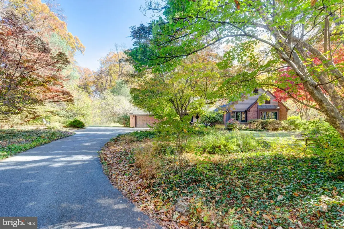 1237 Pinch Valley Rd, Westminster, MD 21158 - #1