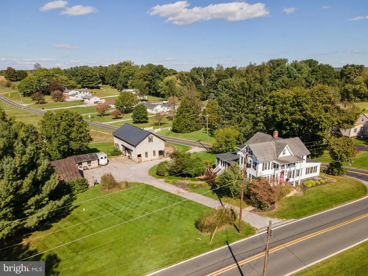 2500 Uniontown Rd, Westminster, MD 21158 - #1