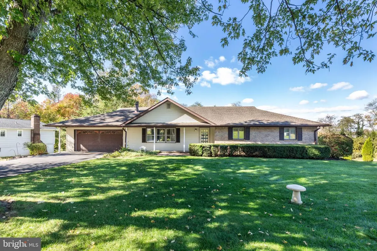 926 Winchester Dr, Westminster, MD 21157 - #1