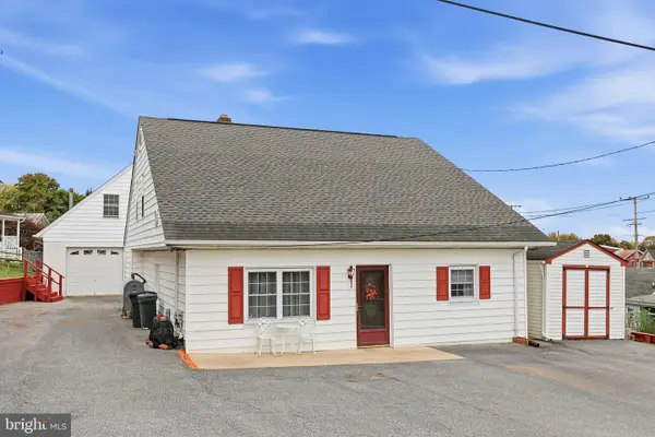 302 Buena Vista Dr, WESTMINSTER, MD 21157