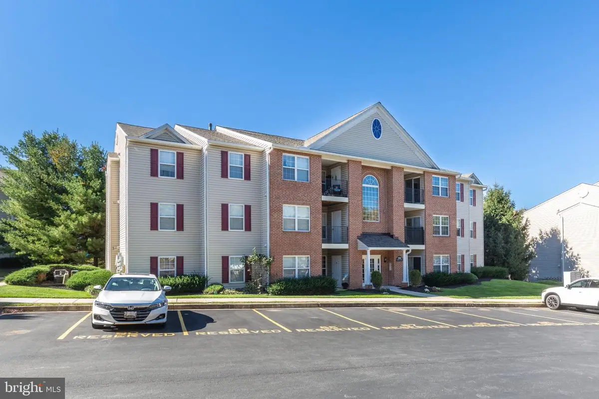 3840 Normandy Dr #2b, Hampstead, MD 21074 - #1
