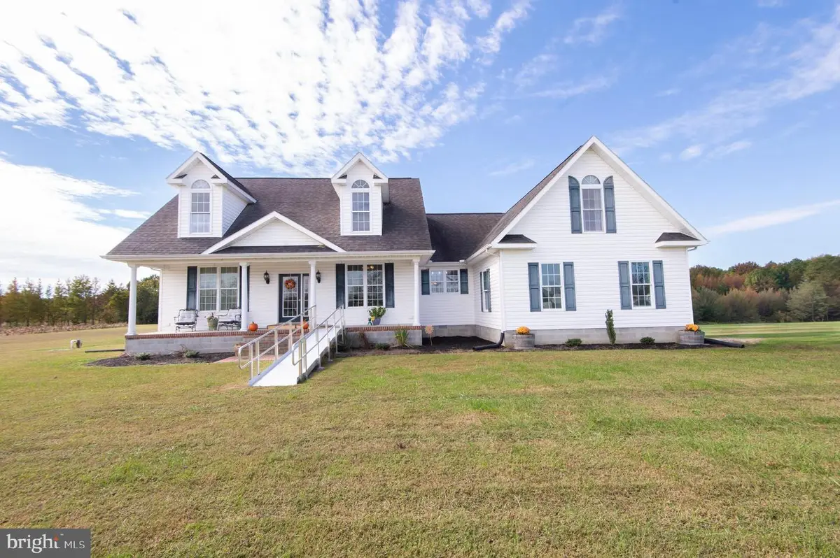 6713 Bens Ln, Hurlock, MD 21643 - Image #1