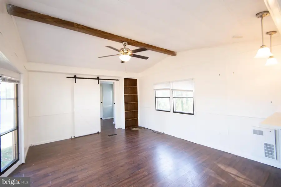 6532 Pine Top Rd, Hurlock, MD 21643 - Image #2