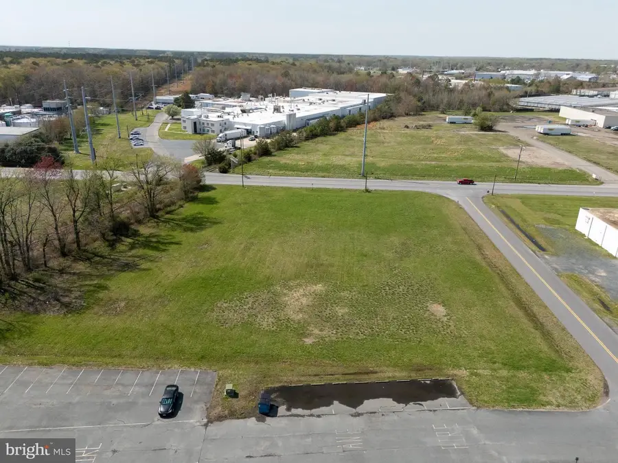 Woods, Cambridge, MD 21613 - #2