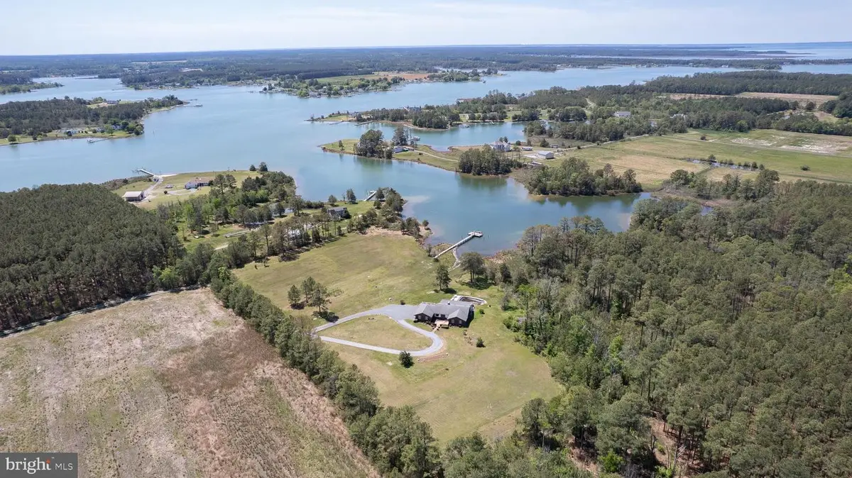 1661 Town Point Rd, Cambridge, MD 21613 - #1