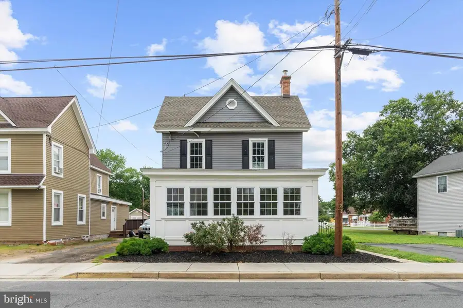 201 Oak St, Hurlock, MD 21643 - #2
