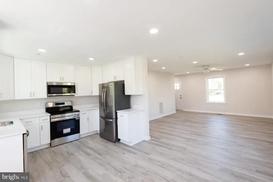 109 Railroad Ave, East New Market, MD 21631 - #2