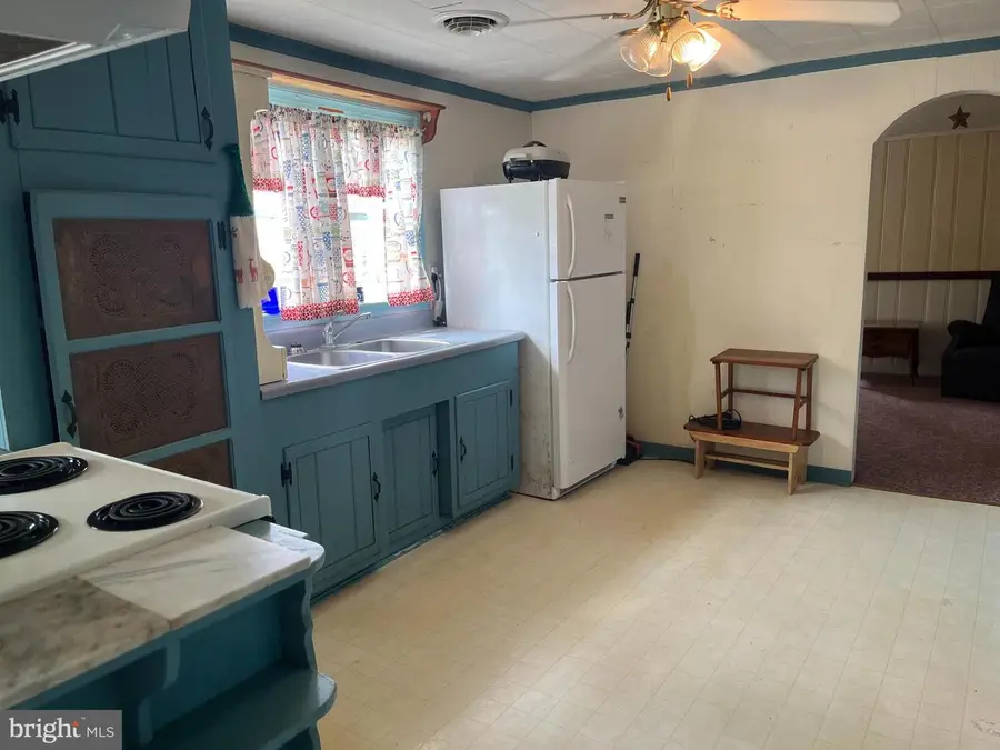 3240 Robbins Rd, Crapo, MD 21626 - #3