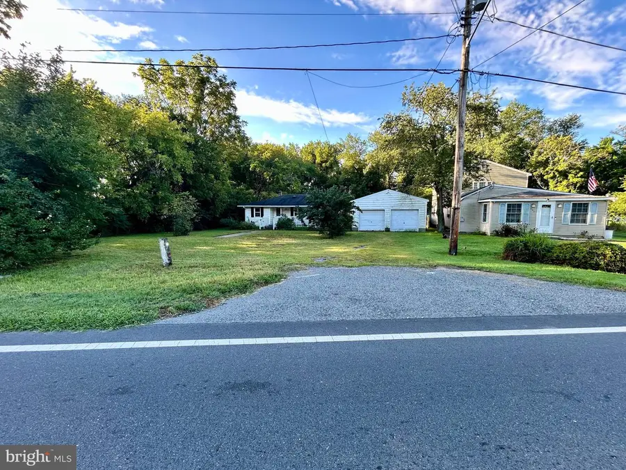 409 Delaware Ave, Hurlock, MD 21643 - #2