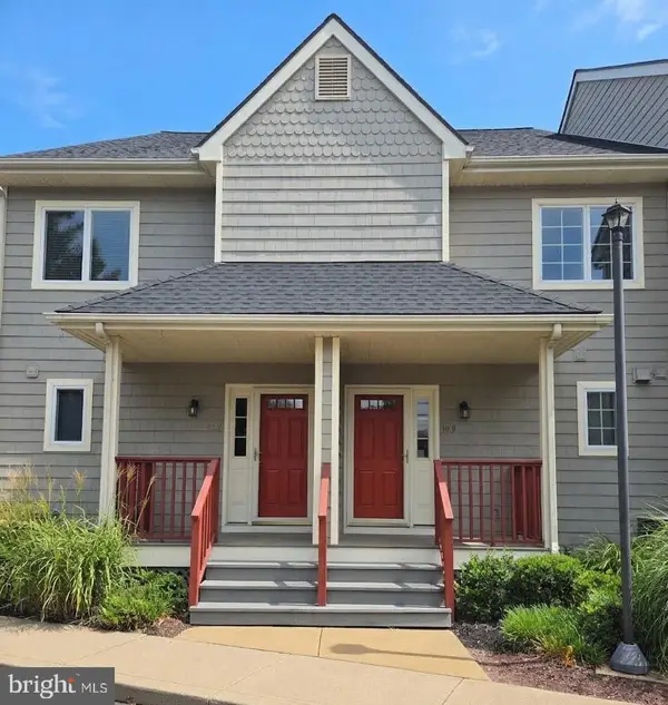101-unit #107 Main St, SECRETARY, MD 21664