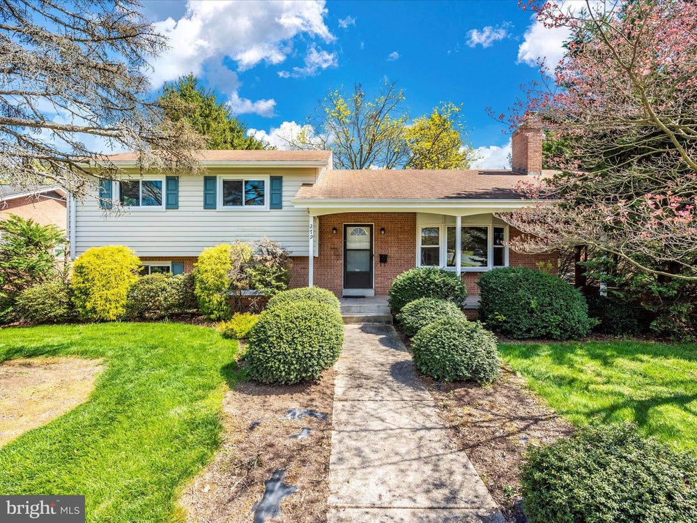 279 Wyngate Dr, FREDERICK, MD 21701 - BHGRE