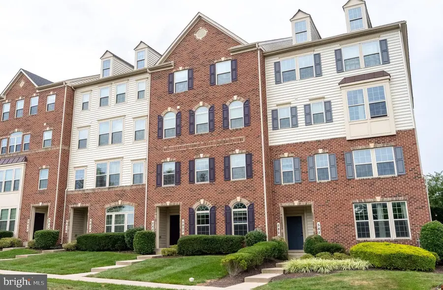 5822 Oakdale Village Rd, Ijamsville, MD 21754 - Image #3