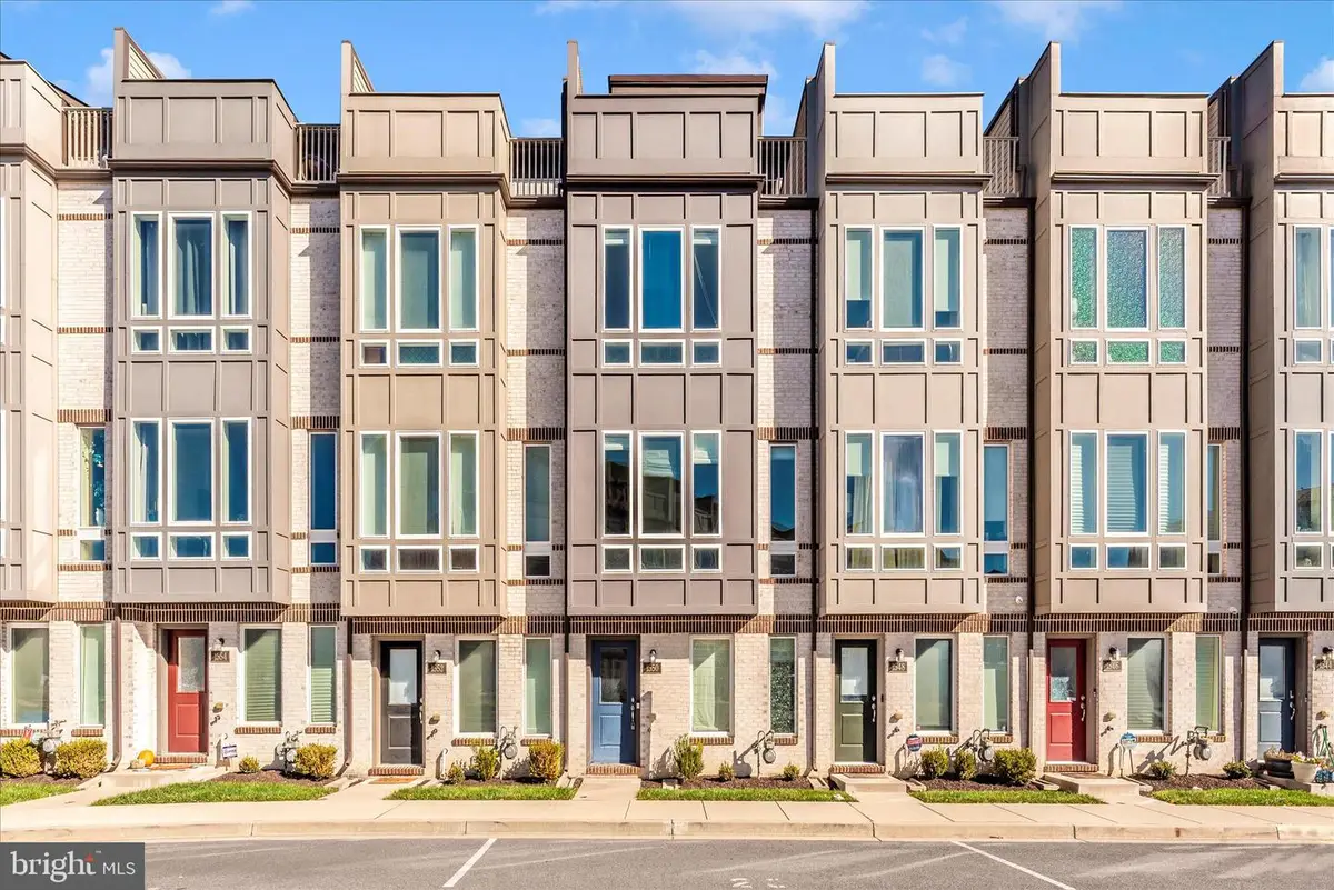 1550 Trafalgar Ln, Frederick, MD 21701 - Image #1