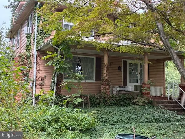 629 Wilson Pl, Frederick, MD 21702 - Image #1