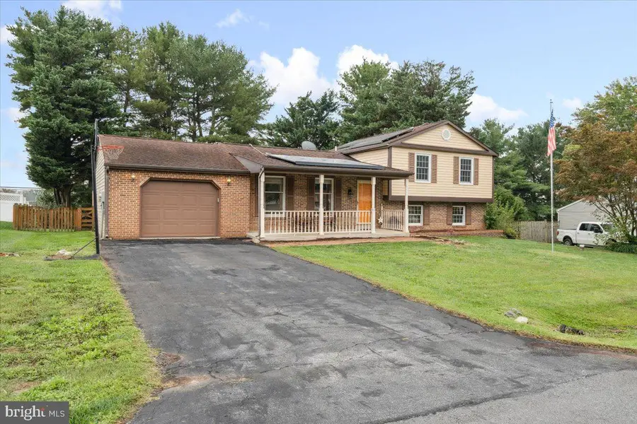 8207 Reveille Ct, Walkersville, MD 21793 - Image #3