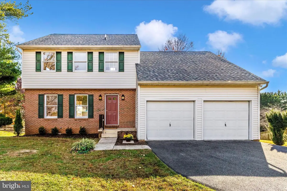 10255 Rollingridge Ct, Myersville, MD 21773 - Image #1