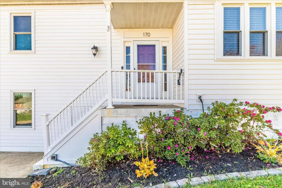 170 Poinsett Ln, Frederick, MD 21702 - Image #3