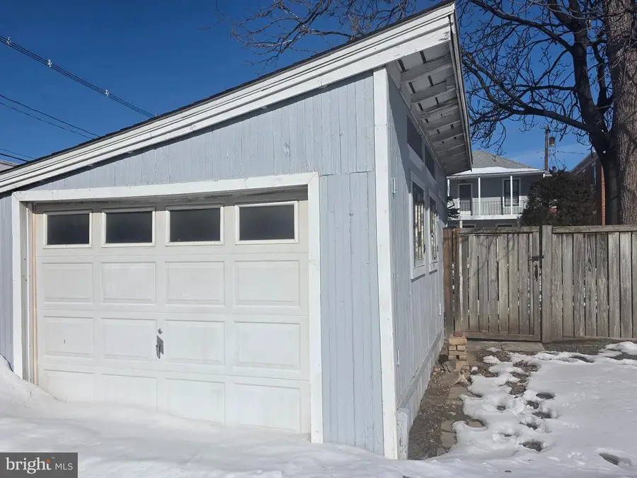 104 E 7th St, Frederick, MD 21701 - #3