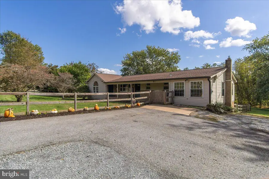 12427 Stottlemyer Rd, Myersville, MD 21773 - Image #3