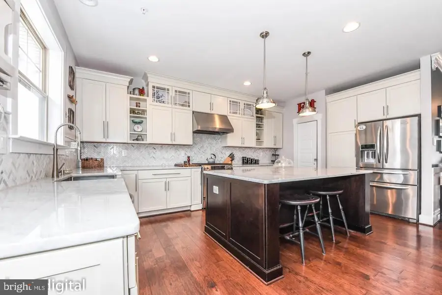 6804 Oakledge Ct, New Market, MD 21774 - Image #3