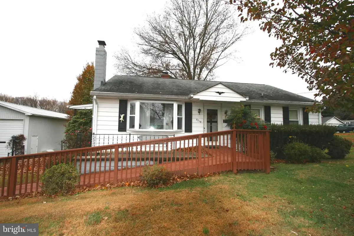 5719 Shookstown Rd, Frederick, MD 21702 - Image #1